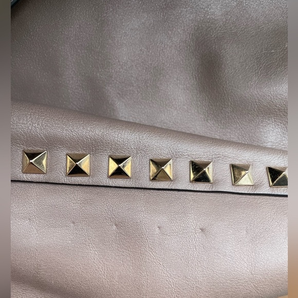 VALENTINO GARAVANI Rockstud Leather Bag - Picture 10 of 16